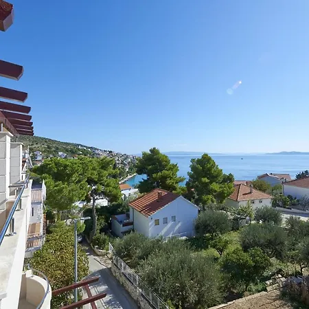 公寓 Mavarstica 17821c *