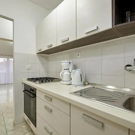 Mavarstica 17821c Apartament