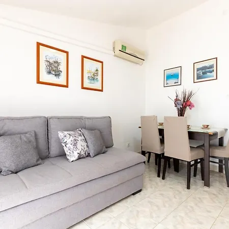 Apartament Mavarstica 17821c Trogir
