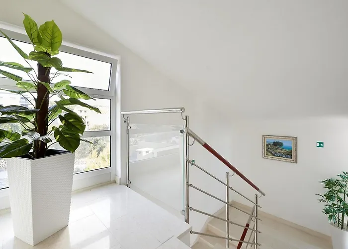 Apartman Mavarstica 17821c *